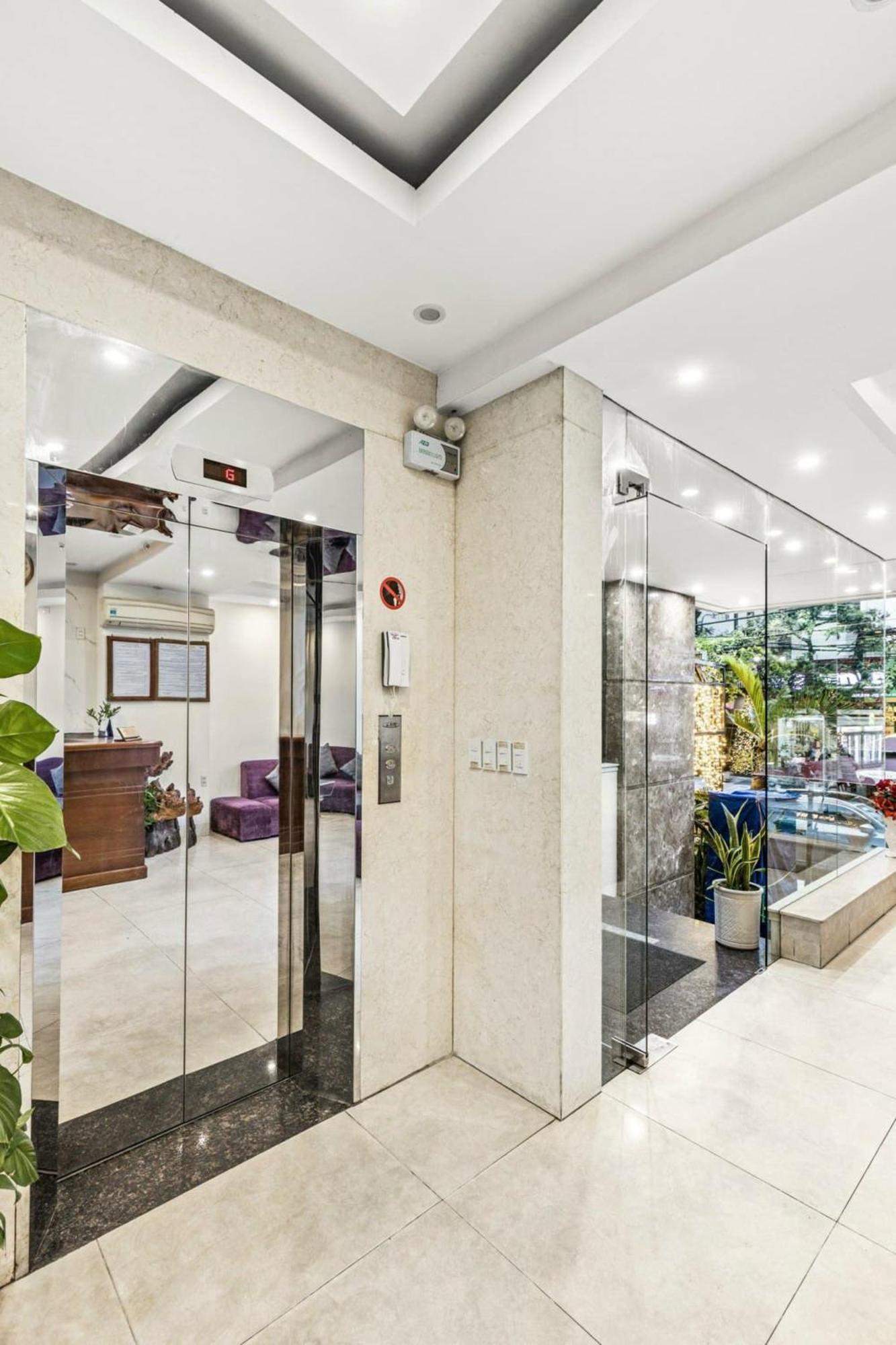 Twilight Beach Hotel Da Nang Exterior foto