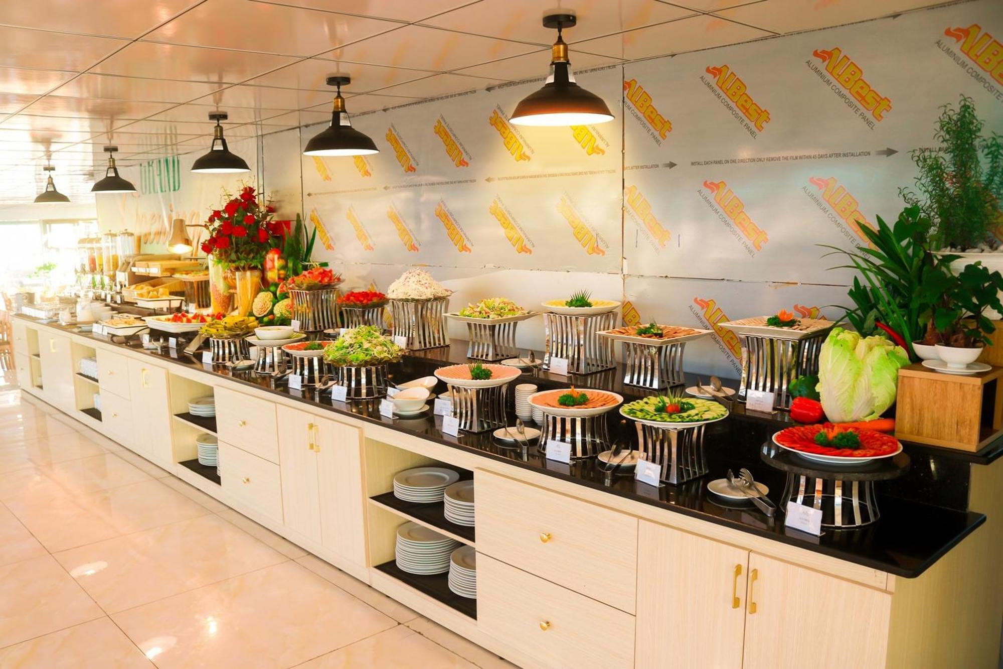 Twilight Beach Hotel Da Nang Exterior foto