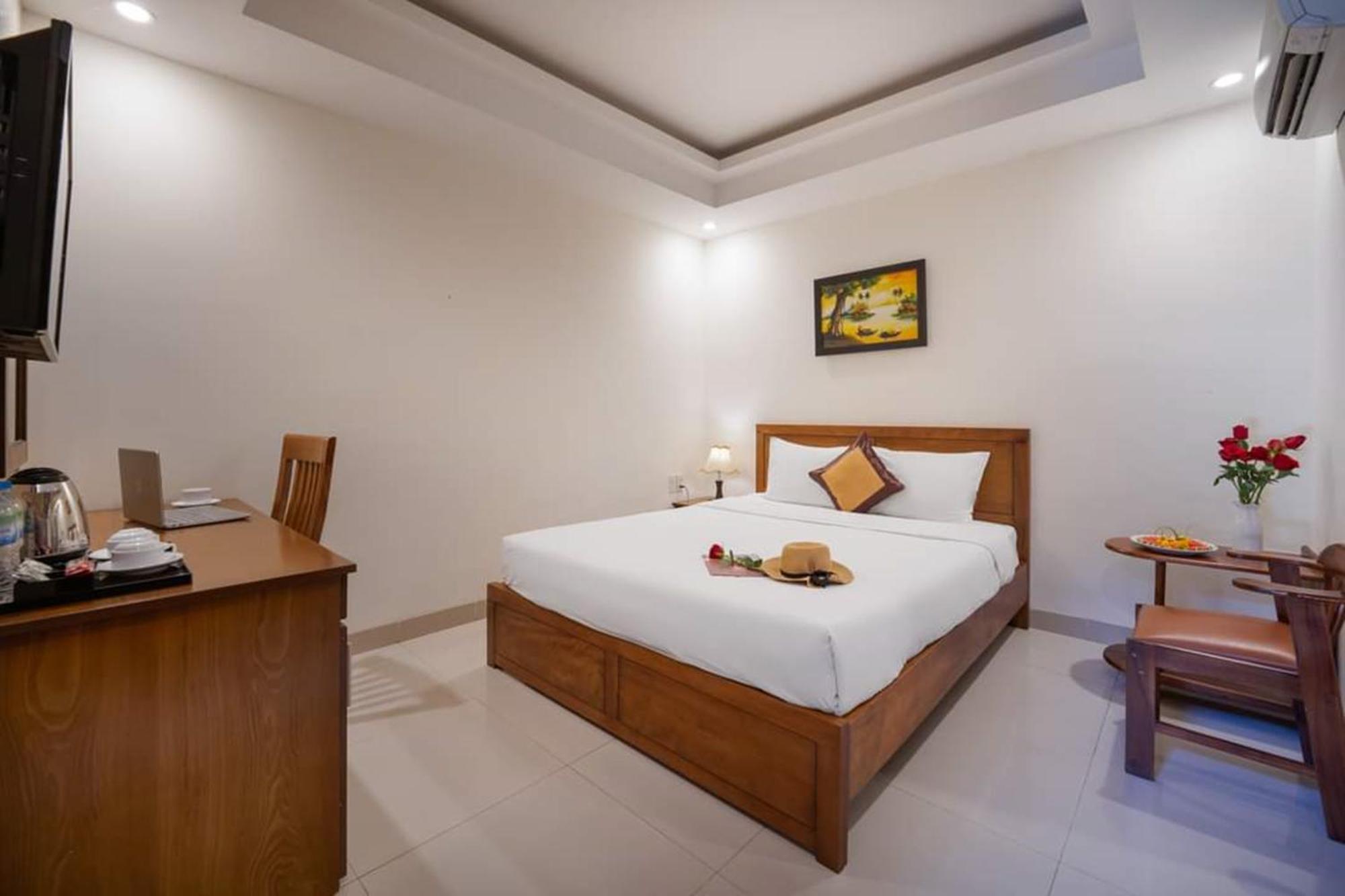 Twilight Beach Hotel Da Nang Exterior foto